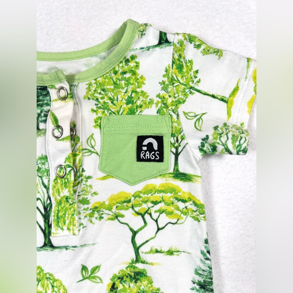 RAGS Unisex Baby Romper Tree Print Green White Short Sleeve 3-6 months Cozy Soft - Picture 2 of 6